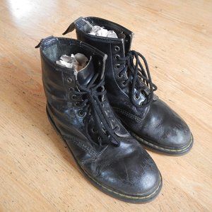 Doc Martens Size 9.5-10    1992    Made in England